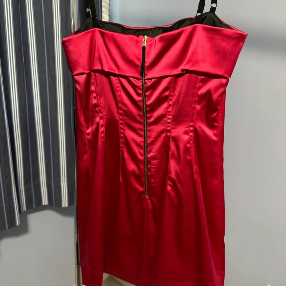 Dolce & Gabbana Satin Pink Dress – IT 44 / US 8 – Elegant & Sexy - Picture 5 of 11